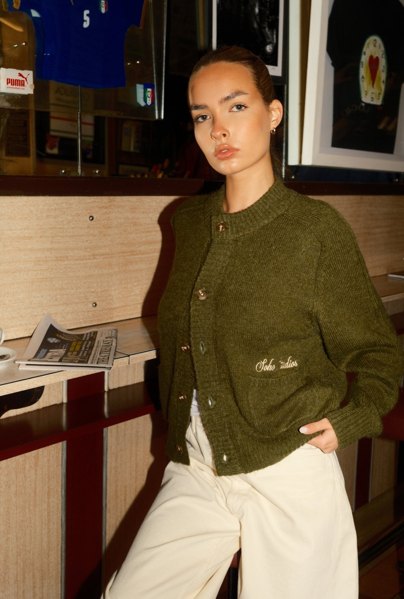 LUXURY ALPACA CROPPED OLIVE CARDIGAN – Soho Studios