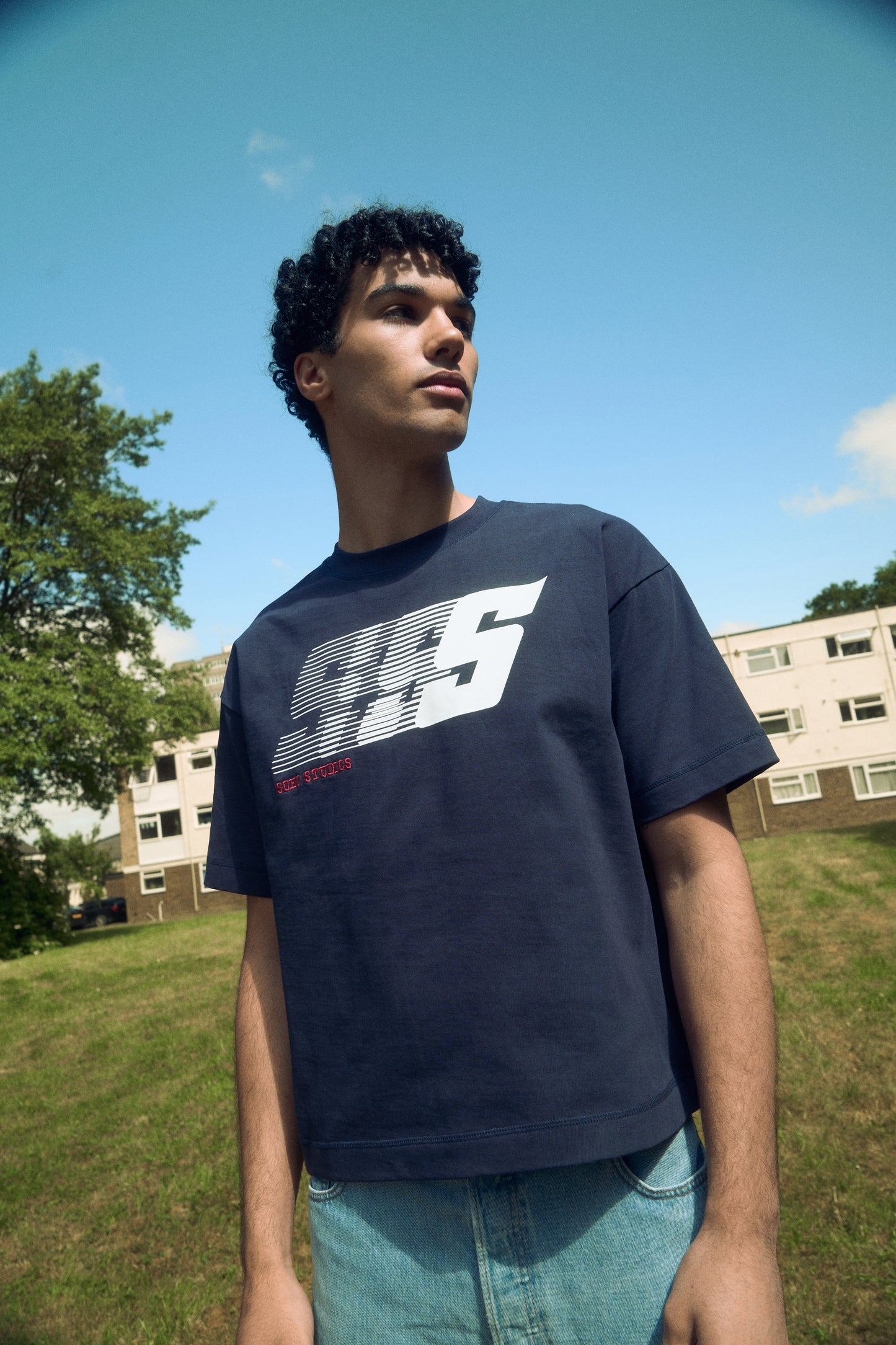 NAVY 'SPEEDSTER' T-SHIRT